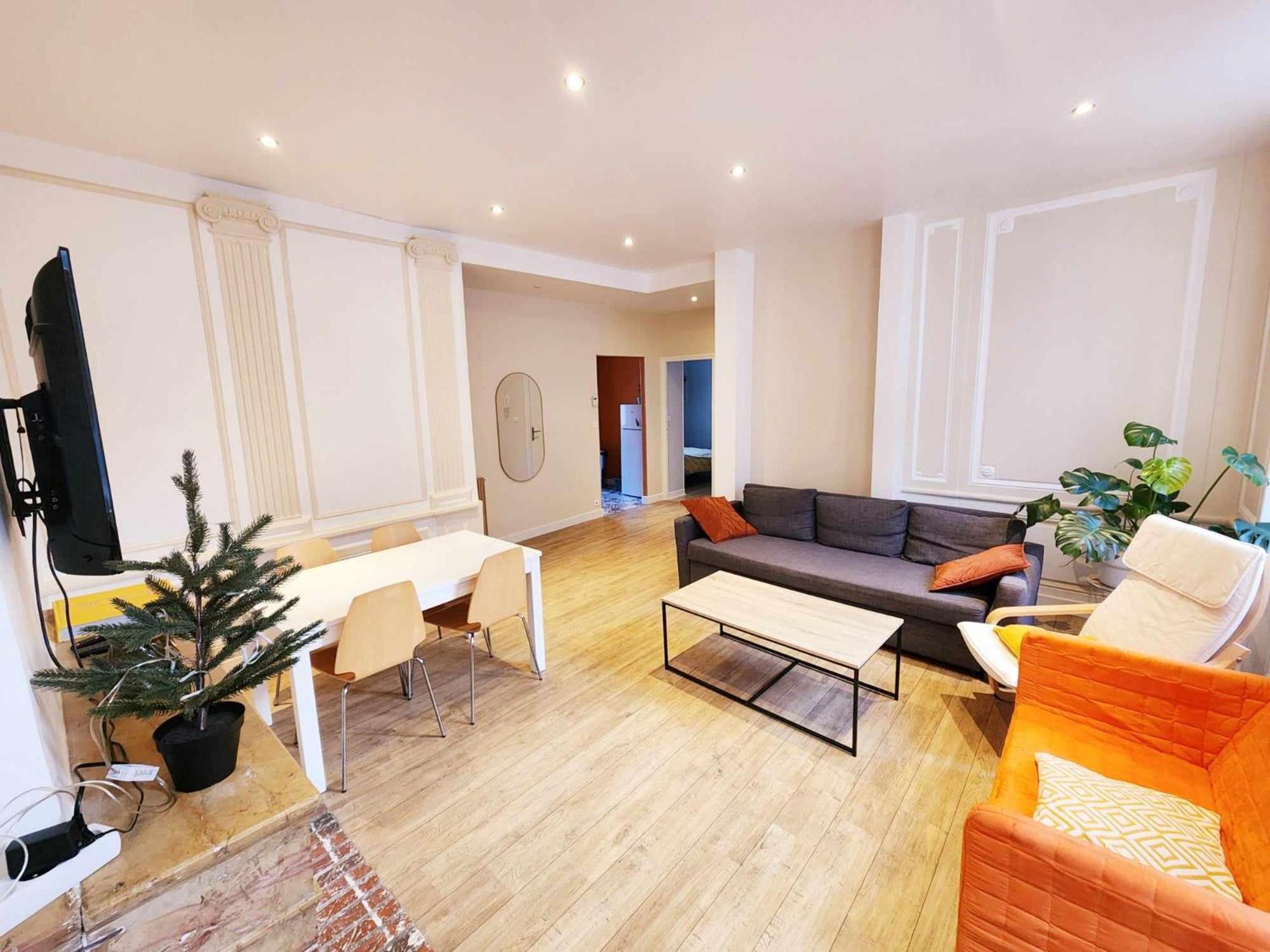 Appartement De Louise Et Adrien Gray Exterior photo